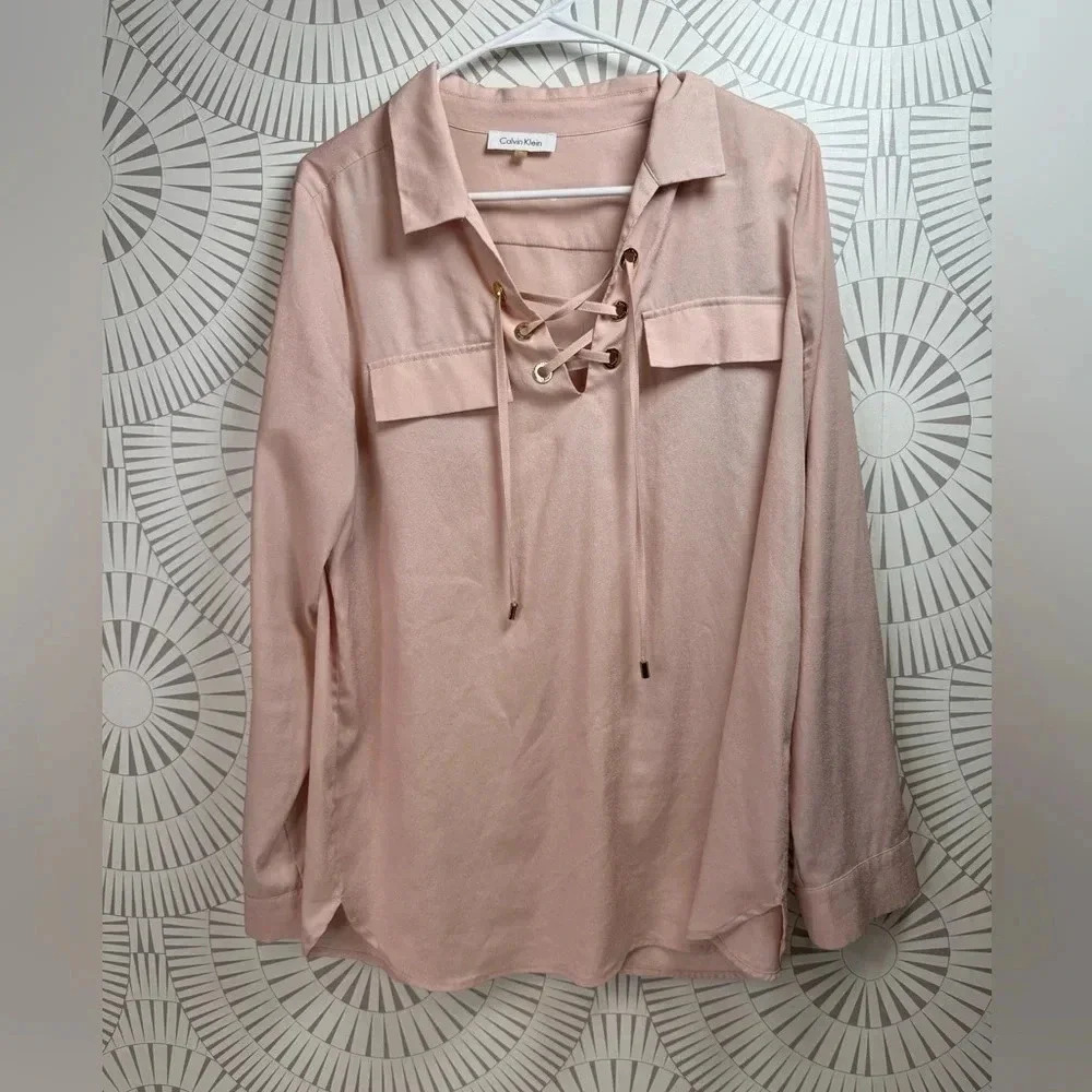 Calvin Klein Women’s‎ Henley tie Top Blouse Blush  Size Medium